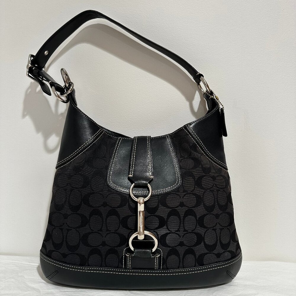 Coach Signature Hampton Hobo Shoulder Bag